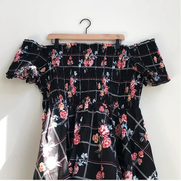 New City Chic Smock Off the Shoulder Dress Picnic bouquet floral print pockets - Picture 9 of 12